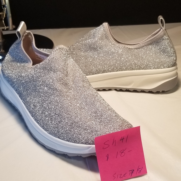 Silver glitter sneakers - Picture 8 of 8